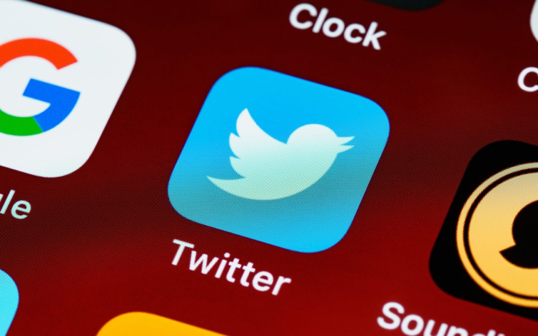 Multa millonaria a Twitter por violar la privacidad de sus usuarios
